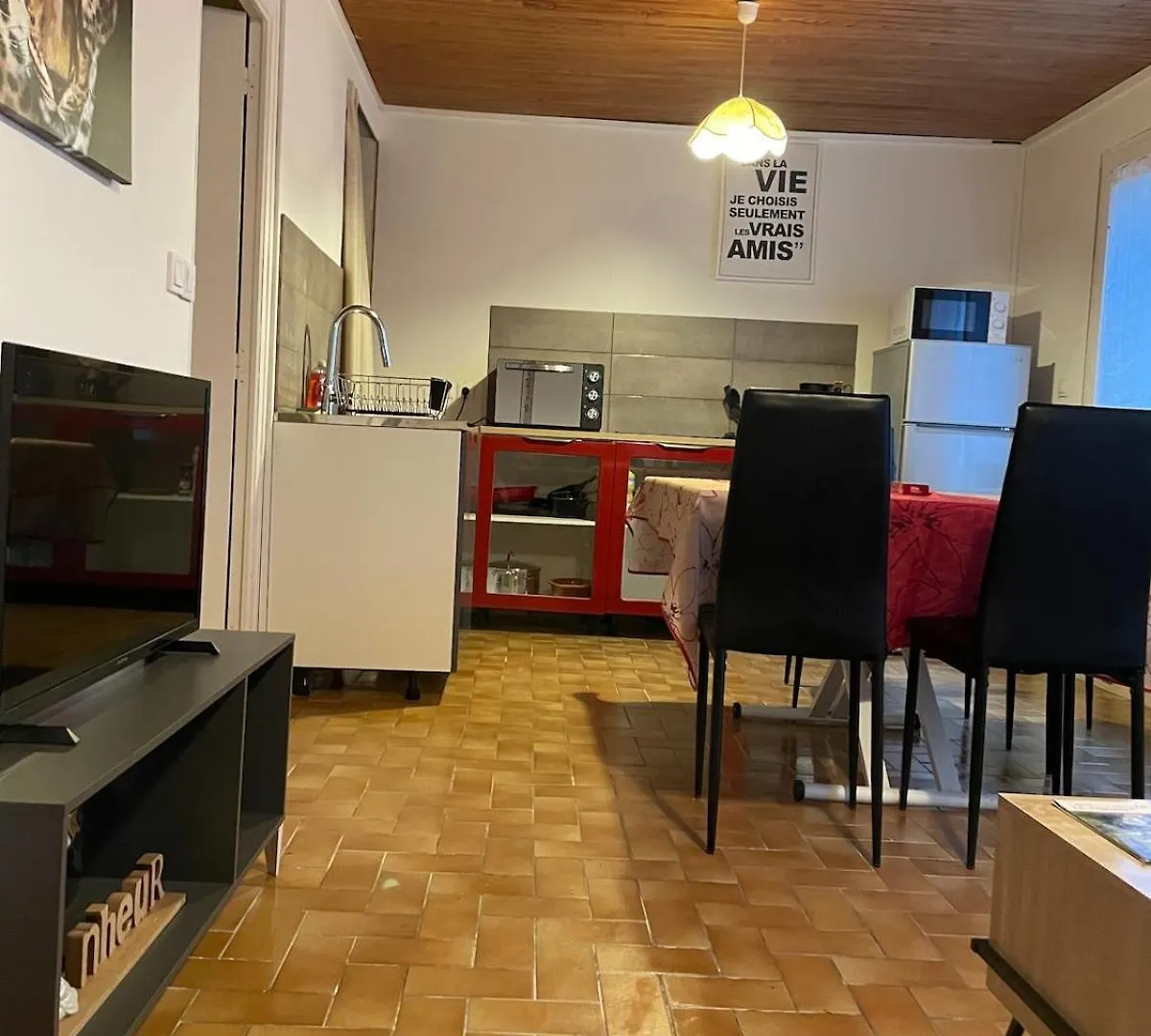 Maison Proche Du Lac Priziac 0*,
